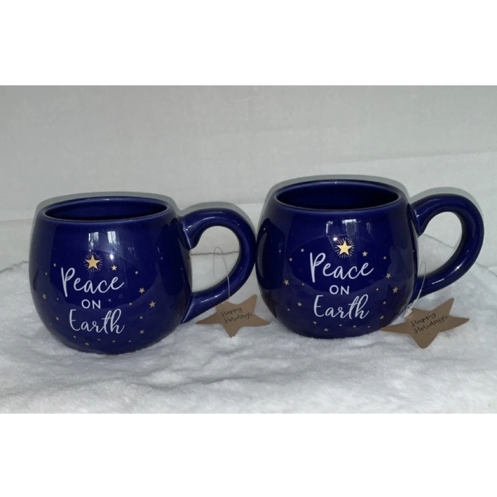 🦋 2 Christmas Mugs Blue Ceramic Peace On Earth Festive Holiday Mugs Stars NWT